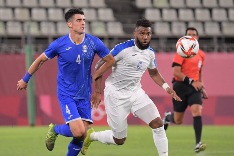 JOGOS OLÍMPICOS DE TÓQUIO DE 2020. 2021. FUTEBOL MASCULINO. PRIMEIRA FASE. GRUPO C. HONDURAS. ROMÊNIA.