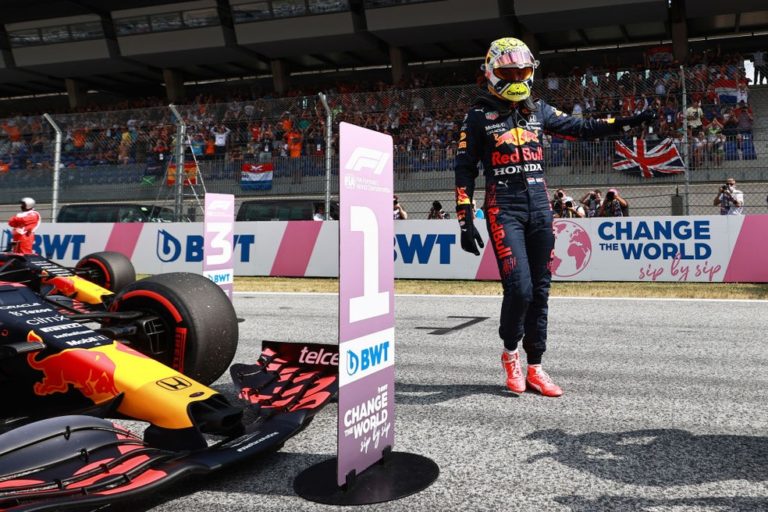 GRANDE PRÊMIO DA ÁUSTRIA. MAX VERSTAPPEN. POLE. QUARTA NA TEMPORADA.