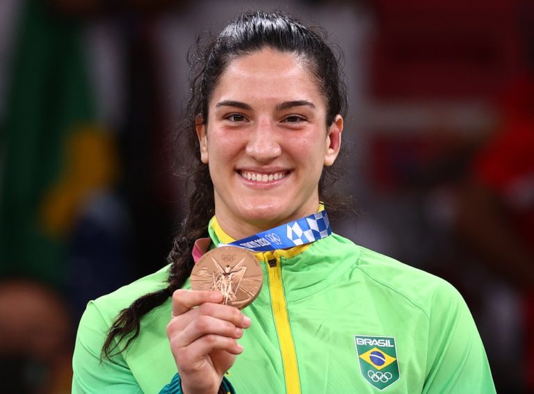 JOGOS OLÍMPICOS DE TPOQUIO DE 2020.2021. MEDALHA DE BRONZE. MAYRA AGUIAR.