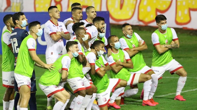 CAMPEONATO BRASILEIRO DA SÉRIE B DE 2021. PRIMEIRA FASE. DÉCIMA TERCEIRA RODADA. BRASIL DE PELOTAS-RS. NÁUTICO-PE.