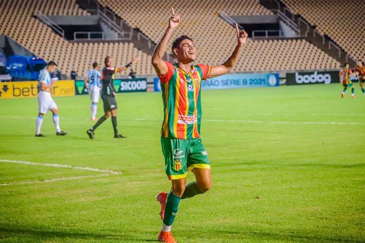 CAMPEONATO BRASILEIRO DA SÉRIE B DE 2021. PRIMEIRA FASE. NONA RODADA. SAMPAIO CORRÊA-MA. LONDRINA-PR.