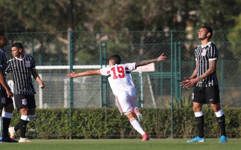 CAMPEONATO BRASILEIRO DE FUTEBOL SUB-20 DE 2021. PRIMEIRA FASE. QUINTA RODADA. CORINTHIANS-SP. SÃO PAULO-SP,