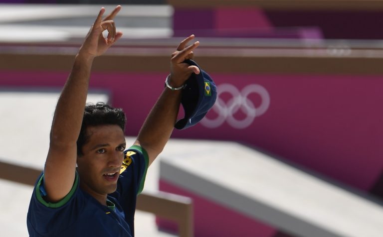 SKATE. JOGOS OLÍMPICOS DE TPOQUIO DE 2020.2021. KELVIN HOEFLER. MEDALHA DE PRATA.