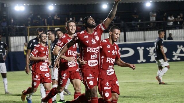 CAMPEONATO BRASILEIRO DA SÉRIE B DE 2021. PRIMEIRA FASE. DÉCIMA RODADA. REMO-PA. VILA NOVA-GO.