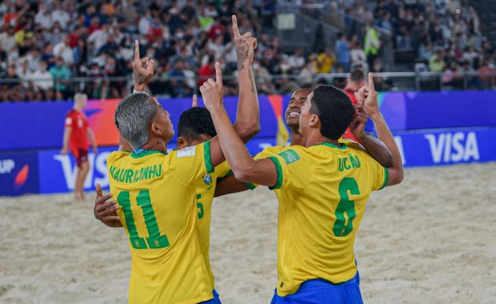 COPA DO MUNDO DE FUTEBOLD E AREIA. BEACH SOCCER. GRUPO C. BRASIL. EL SALVADOR. BELARUS.