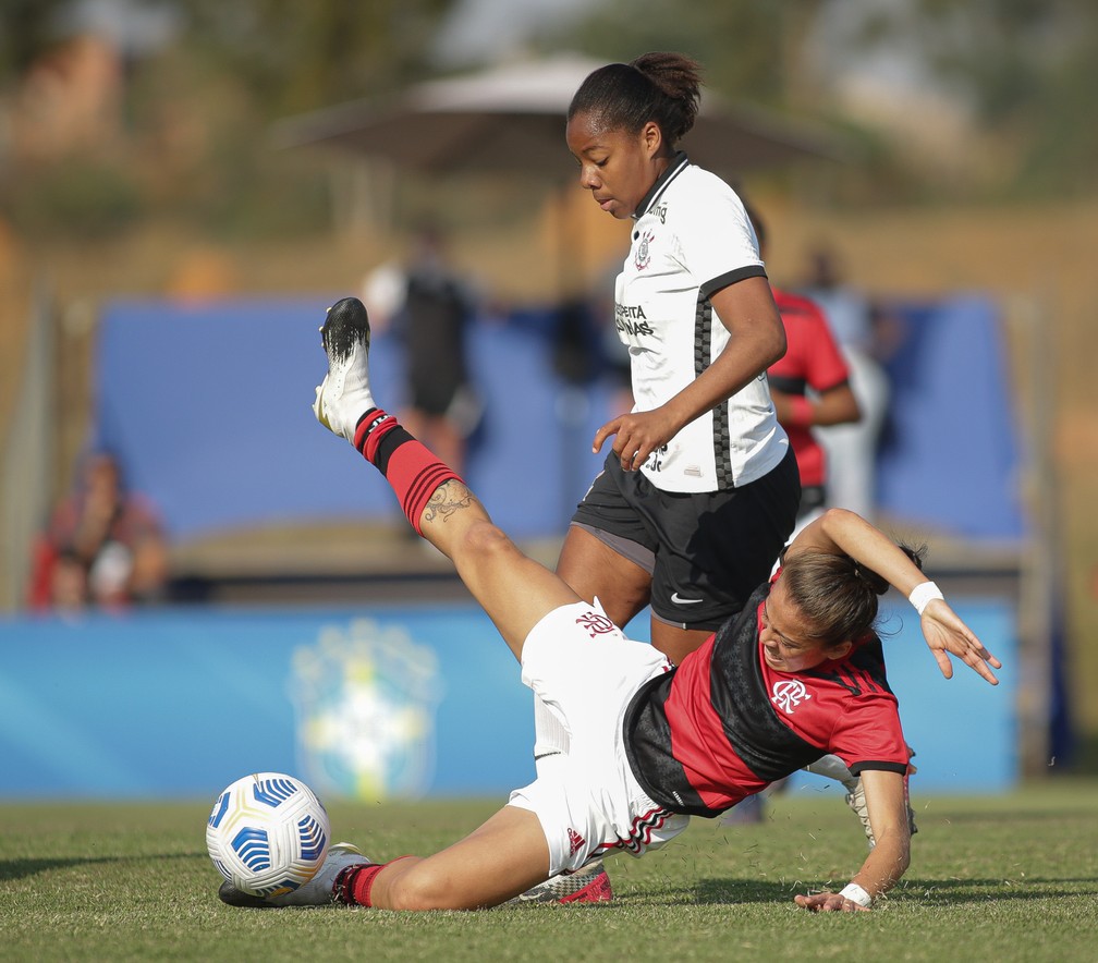 CAMPEONATO BRASILEIRO DE FUTEBOL FEMININO SUB-18 DE 2021. SEGUNDA FASE. SEGUNDA RODADA. GRUPO H. CORINTHIANS-SP. FLAMENGO-RJ.