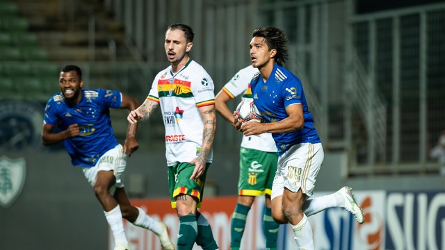 CAMPEONATO BRASILEIRO DA SÉRIE B DE 2021. PRIEMIRA FASE. DÉICMA OITAVA RODADA. CRUZEIRO-MG. SAMPAIO CORRÊA-MA.