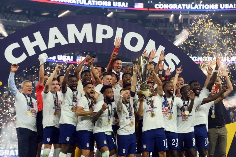 COPA OURO DE 2021. FINAL. JOGO ÚNICO. PARTIDA ÚNICA. ESTADOS UNIDOS. CAMPEÃO. SÉTIMA VEZ. MÉXICO. VICE-CAMPEÃO.
