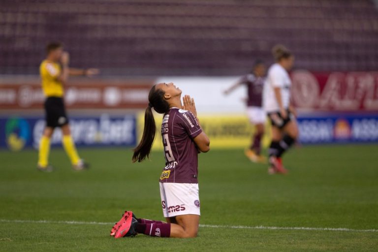 CAMPEONATO BRASILEIRO DE FUTEBOL FEMININO DA SÉRIE A1 DE 2021. QUARTAS DE FINAL. FERROVIÁRIA-SP. SANTOS-SP. PRIMEIRA PARTIDA. FERROVIÁRIA-SP. SANTOS-SP.