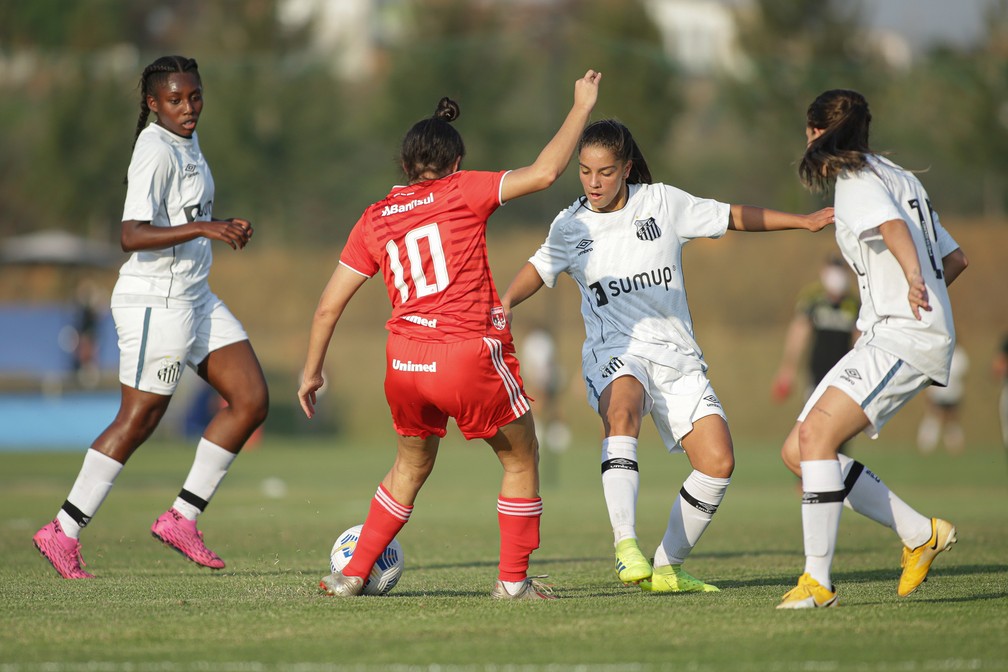 CAMPEONATO BRASILEIROD E FUTEBOL FEMININO SUB-18 DE 2021. SEGUNDA FASE. SEGUNDA RODADA. GRUPO H. SANTOS-SP. INTERNACIONAL-RS.
