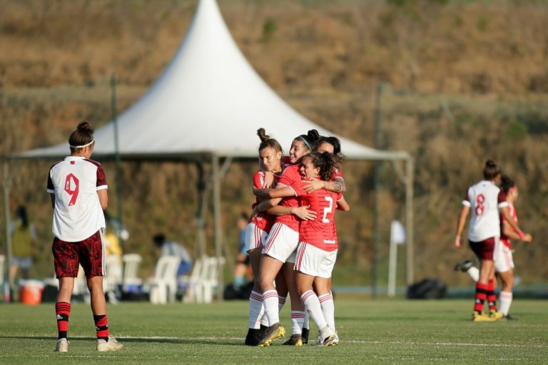 CAMPEONATO BRASILEIRO DE FUTEBOL SUB-18 DE FUTEBOL FEMININO DE 2021. SEGUNDA FASE. PRIMEIRA RODADA. GRUPO H. INTERNACIONAL-RS. FLAMENGO-RJ.