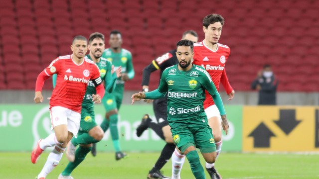 CAMPEONATO BRASILEIRO DA SÉRIE A DE 2021. PRIMEIRA FASE. DÉCIMA QUARTA RODADA. CUIABÁ-MT. INTERNACIONAL-RS.