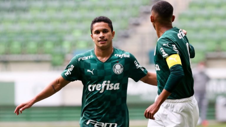 CAMPEONATO BRASILEIROD E FUTEBOL SUB-20 DE 2021. PRIMEIRA FASE. NONA RODADA. CRUZEIRO-MG. BOTAFOGO-RJ. VASCO-RJ. FLUMINENSE-RJ. BAHIA-BA. SANTOS-SP. CEARÁ-CE. GRÊMIO-RS. FLAMENGO-RJ. CORINTHIANS-SP. FORTALEZA-CE. PALMEIRAS-SP. SÃO PAULO-SP. INTERNACIONAL-RS. CHAPECOENSE-SC. SPORT-PE.