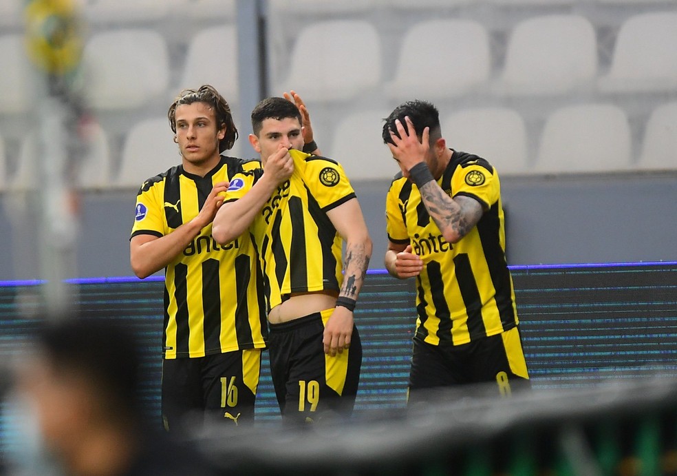COPA SUL-AMERICANA DE 2021. QUARATS DE FINAL. JOGO DE IDA. PRIMEIRA PARTIDA. PEÑAROL. URUGUAI. SPORTING CRISTAL. PERU.