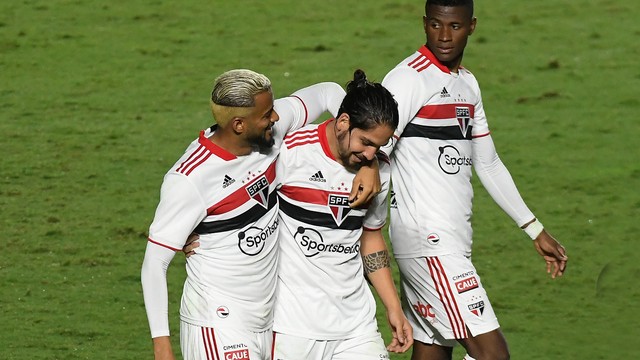 COPA DO BRASIL DE 2021. OITAVAS DE FINAL. JOGO DE VOLTA. SEGUNDA PARTIDA. SÃO PAULO-SP. CLASSIFICADO. VASCO-RJ. ELIMINADO.