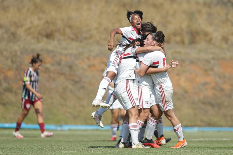 CAMPEONATO BRASILEIRO DE FUTEBOL FEMININO SUB-18 DE 2021. SEGUNDA FASE. SEGUNDA RODADA. GRUPO G. SÃO PAULO-SP. FLUMINENSE-RJ.