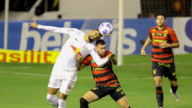 CAMPEONATO BRASILEIRO DA SÉRIE A DE 2021. PRIMEIRA FASE. DÉCIMA QUINTA RODADA. RED BULL BRAGANTINO-SP. SPORT-PE.