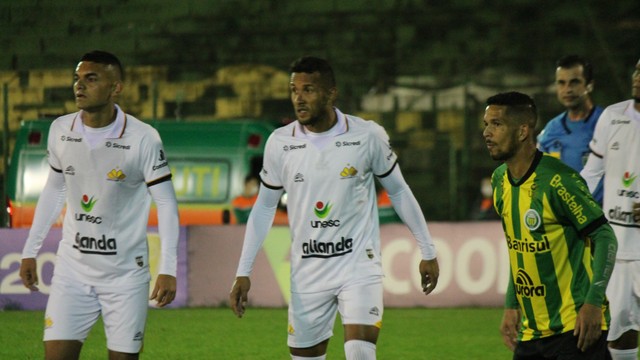 CAMPEONATO BRASILEIRO DA SÉRIE C DE 2021. PRIEMIRA FASE. DÉCIMA SEGUNDA RODADA. GRUPO B. YPIRANGA-RS. CRICIÚMA-SC.