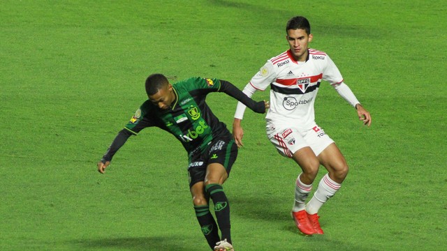 CAMPEONATO BRASILEIRO DA SÉRIE A DE 2021. PRIMEIRA FASE. DÉCIMA NONA RODADA. AMÉRICA-MG. SÃO PAULO-SP.