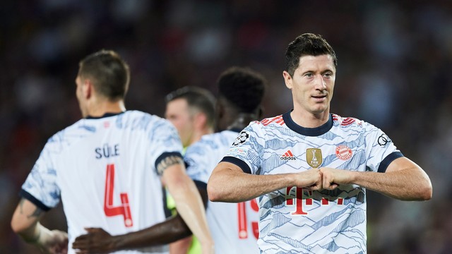 LIGA DOS CAMPEÕES DA EUROPA. TEMPORADA 2021. 2022. FASE DE GRUPOS. PRIMEIRA RODADA. BARCELONA. ESPANHA. BAYERN DE MUNIQUE. ALEMANHA. GRUPO E.