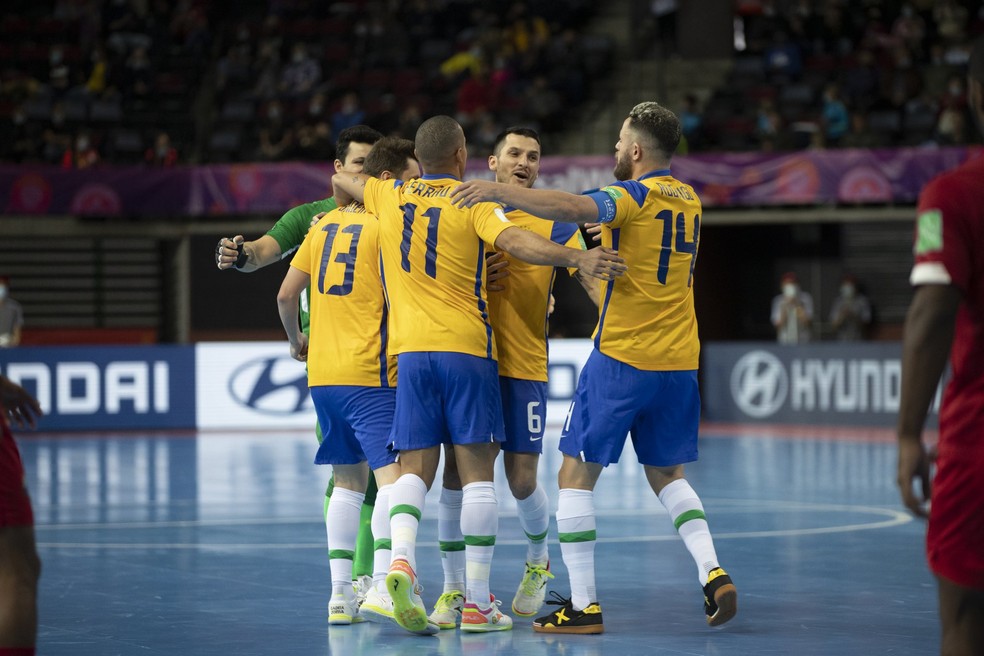 COPA DO MUNDO DE UTSAL DE 2021. PRIEMIRA FASE. TERCEIRA RODADA. GRUPO D. BRASIL. PRIMEIRO LUGAR. CLASSIFICADO. 9 PONTOS. PANAMÁ. QUARTO LUGAR. ELIMINADO. 0 PONTO.