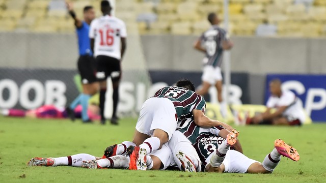 CAMPEONATO BRASILEIRO DA SÉRIE A DE 2021. PRIEMIRA FASE. VIGÉSIMA RODADA. SÃO APULO-SP. FLUMINENSE-RJ.