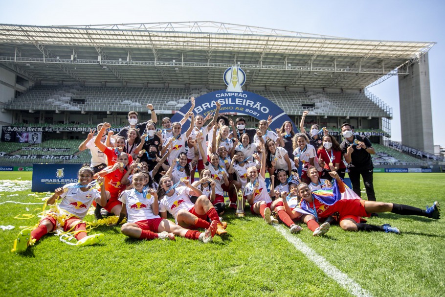 CAMPEONAOT BRASILEIRO DE FUTEBOL FEMININO DA SÉRIE A2 DE 2021. FINAL. JOGO DE VOLTA. SEGUNDA PARTIDA. RED BULL BRAGANTINO-SP. CAMPEÃO. ATLÉTICO-MG. VICE-CAMPEÃO.