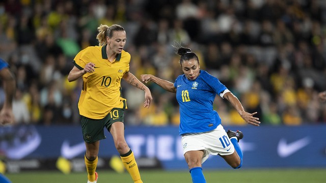 AMISTOSO INTERNACIONAL. AUSTRALIA. BRASIL.