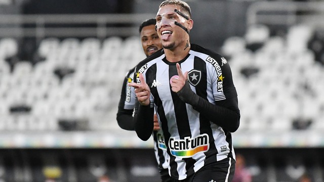 CAMPEONATO BRASILEIRO DA SÉRIE B DE 2021. PRIMEIRA FASE. TRIGÉSIMA PRIMEIRA RODADA. BOTAFOGO-RJ. BRUSQUE-SC.