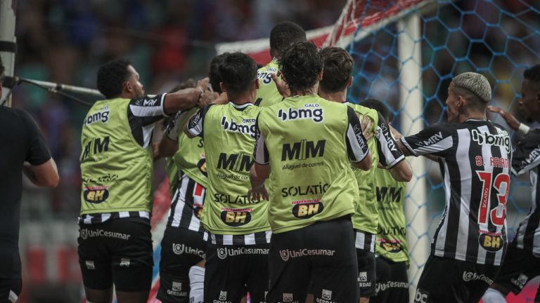 CAMPEONATO BRASILEIRO DA SÉRIE A DE 2021. PRIMEIRA FASE. TRIGÉSIMA SEGUNDA RODADA. ATLÉTICOM-G. CAMPEÃO. BICAMPEÃO DO CAMPEONATO BRASILEIRO. 1971. 2021. BAHIA-BA.