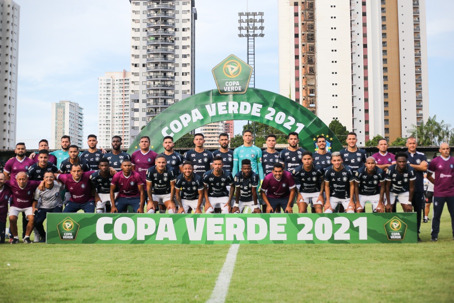 COPA VERDE DE 2021. FINAL. SEGUNDA PARTIDA. JOGO DE VOLTA. REMO-PA. CAMPEÃO DE 2021. VILA NOVA-GO. VICE-CAMPEÃO.