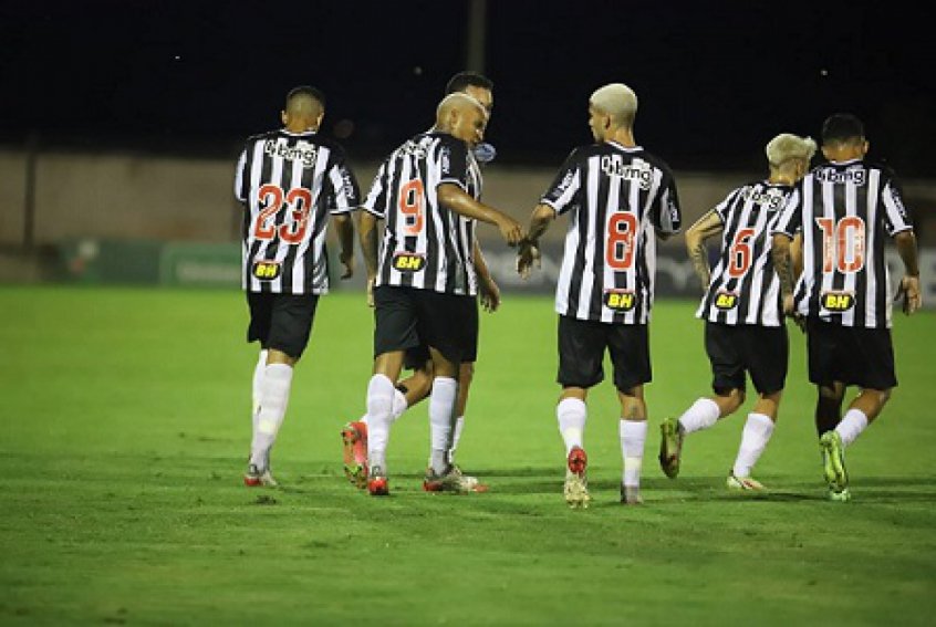 COPA SÃO PAULO DE FUTEBOL JÚNIOR DE 2022. PRIMEIRA FASE. FASE DE GRUPOS. PRIMEIRA RODADA. ATLÉTICO-MG. DESPORTIVO ALIANÇA-AL. GRUPO 4.