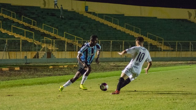 COPA SÃO PAULO DE FUTEBOL JÚNIOR DE 2022. PRIMEIRA FASE. PRIMEIRA RODADA. GRUPO 10. GRÊMIO-RS. MIXTO-MT.