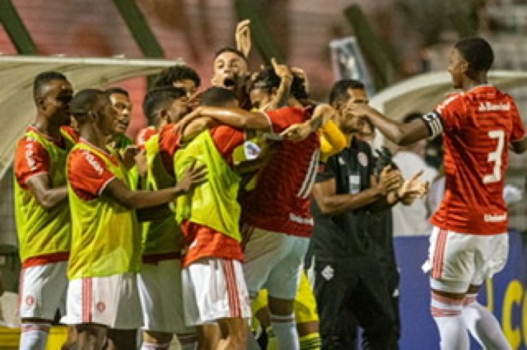 COPA SÃO PAULO DE FUTEBOL JÚNIOR DE 2022. PRIMEIRA FASE. FASE DE GRUPOS. PRIEMIRA RODADA. GRUPO 25. INTERNACIONAL-RS. SÃO RAIMUNDO-RR.