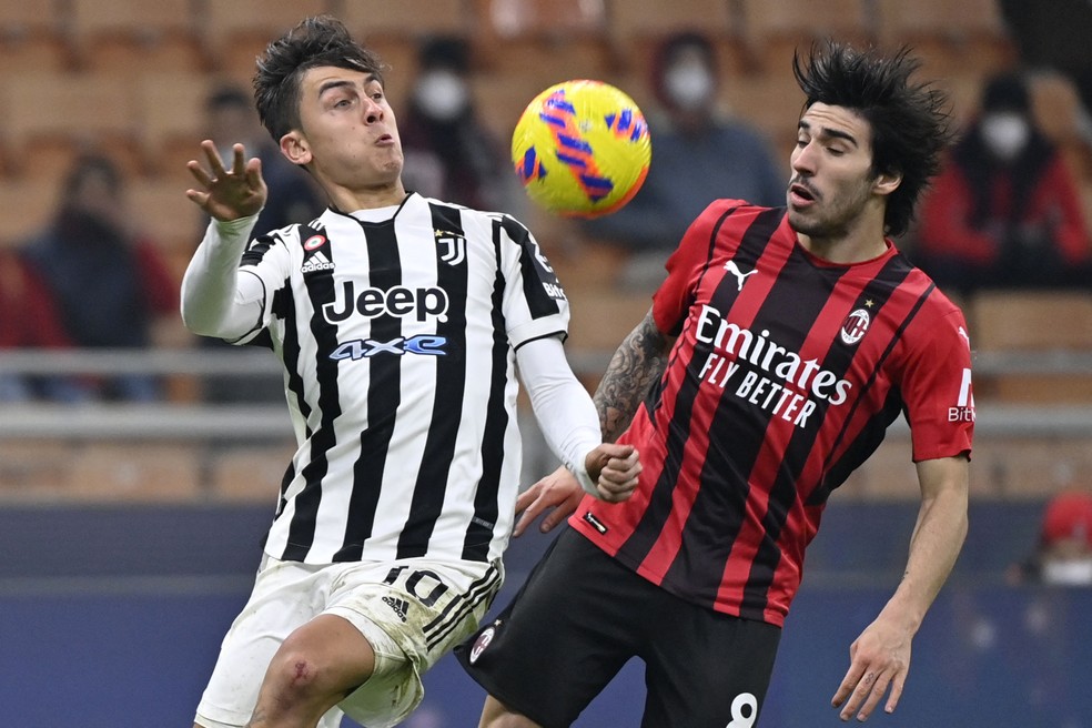 CAMPEOANTO ITALIANO TEMPORADA. 2021.2022. PRIEMIRA FASE. JUVENTUS. ITÁLIA. MILAN. ITÁLIA.