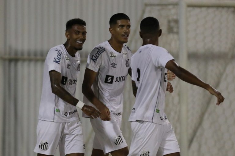 COPA SÃO PAULO DE FUTEBO, JÚNIOR DE 2022. OITAVAS DE FINAL. JOGO ÚNICO. PARTIDA ÚNICA. BOTAFOGO-RJ. CLASSIFICADO. RESENDE-RJ. ELIMINADO. AMÉRICA-MG CLASSIFICADO. NOVORIZONTINO-SP. ELIMINADO. MIRASSOL-SP. CLASSIFICADO. BAHIA-BA. ELIMINADO. SANTOS-SP. CLASSIIFCADO. FLUMINENSE-RJ. ELIMINADO. SÃO PAULO-SP. VASCO-RJ. DESPORTIVO BRASIL-SP. CRUZEIRO-MG. PALMEIRAS-SP. INTERNACIONAL-RS. OESTE-SP. CANAÃ-BA. QUARTAS DE FINAL. PARTIDA ÚNICA. JOGO ÚNICO. AMÉRICA-MG. BOTAFOGO-RJ. SANTOS-SP. MIRASSOL-SP.