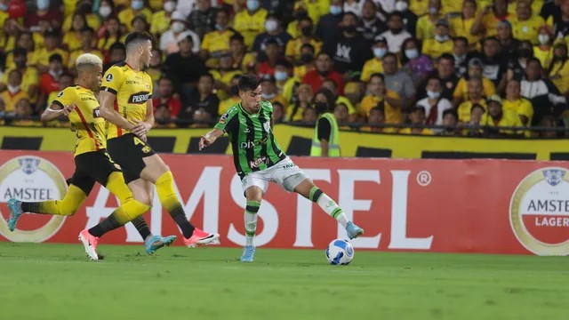 TAÇA LIBERTADORES DA AMÉRICA DE 2022. TERCEIRA FASE. JOGO DE VOLTA. SEGUNDA PARTIDA. AMÉRICA-MG. BRASIL. CLASSIFICADO. BARCELONA DE GUAYAQUIL. EQUADOR. ELIMINADO.