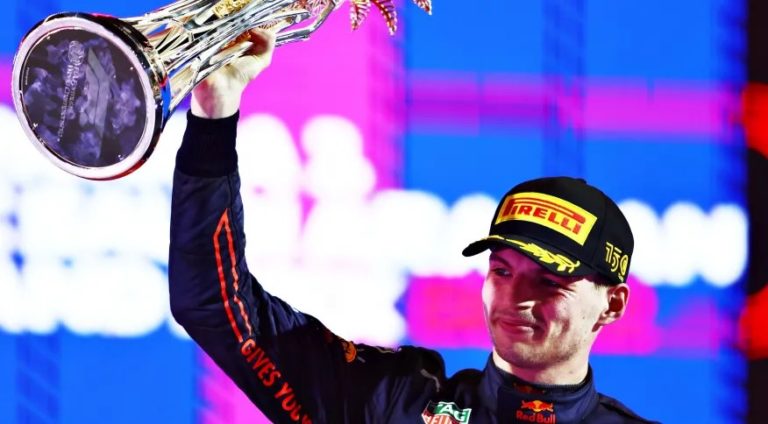MAX VERSTAPPEN. HOLANDA. RBR. VENCEU GRANDE PRÊMIO DA ARÁBIA SAUDITA.