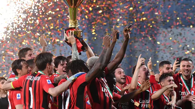 CAMPEONATO ITALIANO. SÉRIE A TEMPORADA 2021.2022. MILAN. CAMPEÃO. PELA DÉCIMA NONA VEZ.