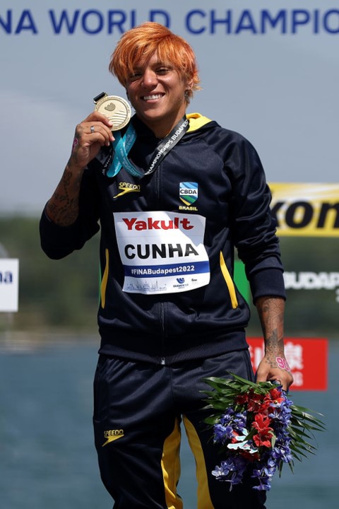 ANA MARCELA. MEDALHA DE OURO. 25 KM.
