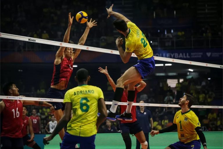 LIGA MUNDIAL DE VÔLEI MASCULINO. BRASIL. ESTADOS UNIDOS.
