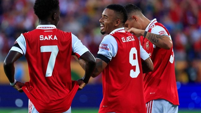 AMISTOSO INTERNACIONAL. ARSENAL. INGLATERRA. CHELSEA. INGLATERRA.