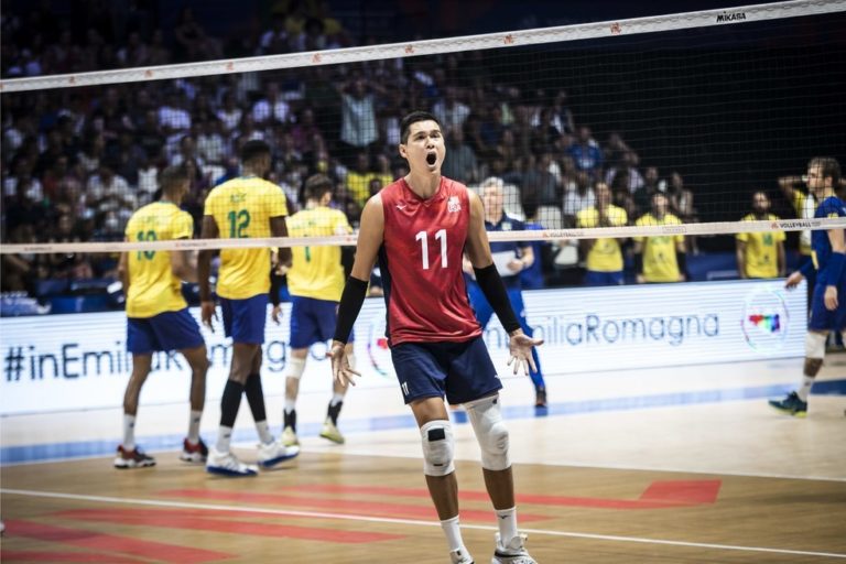 LIGA DAS NAÇÕES DE VÔLEI MASCULINO. QUARTAS DE FINAL. PARTIDA ÚNICA. JOGO ÚNICO. ESTADOS UNIDOS. CLASSIFICADO. BRASIL. ELIMINADO.