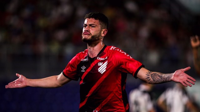 TAÇA LIBERTADORES DA AMÉRICA DE 2022. OTAVAS DE FINAL. ATHLETICO-PR. BRASL. CLASSIFICADO. LIBERTAD. PARAGUAI. ELIMINADO. QUARTAS DE FINAL. ATHLETICO-PR. BRASIL. CONTRA. ESTUDIANTES DE LA PLATA. ARGENTINA. OU. FORTALEZA-CE. BRASIL.