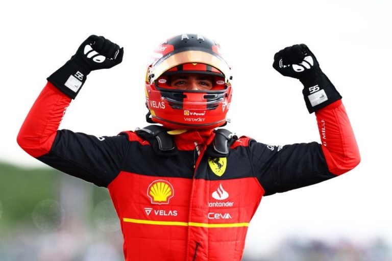 CARLOS SAINZ. FERRARI. GRANDE PRÊMIO. DA INGLATERRA. SILVERSTONE.