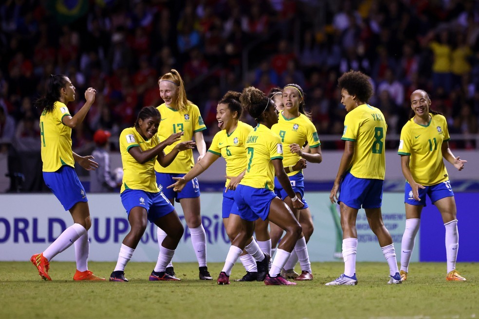 COPA DO MUNDO DE FUTEBOL SUB-20 DE 2022. PRIMEIRA FASE. TERCEIRA RODADA.. ESPANHA. PRIMEIRO LUGAR. BRASIL. SEGUNDO LUGAR. AUSTRÁLIA. TERCEIRO LUGAR. COSTA RICA. QUARTO LUGAR.