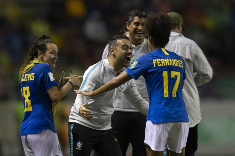 COPA DO MUNDO DE FUTEBOL FEMININO SUB-20. BRASIL. TERCEIRO LUGAR. HOLANDA. QUARTO LUGAR. DECISÃO DO TERCEIRO LUGAR. QUARTO LUGAR.
