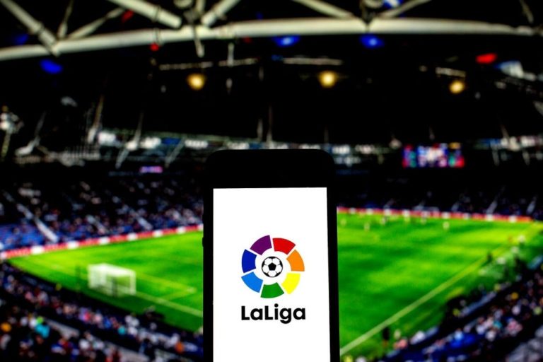 INVESTIMENTO DOS CENTROS DE TREINAMENTOS. ESPANHA. LALIGA. ESTÁDIOS. ARENAS.