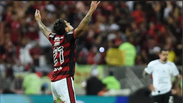 TAÇA LIBERTADORES DA AMÉRICA DE 2022. QUARTAS DE FINAL. JOGO DE VOLTA. SEGUNDA PARTIDA. FLAMENGO-RJ. BRASIL. CLASSIFICADO. CORINTHIANS-SP. BRASIL. ELIMINADO. SEMIFINAL. FLAMENGO-RJ. BRASIL. CONTRA. VÉLEZ SARSFIELD. ARGENTINA. OU. TALLERES. ARGENTINA.