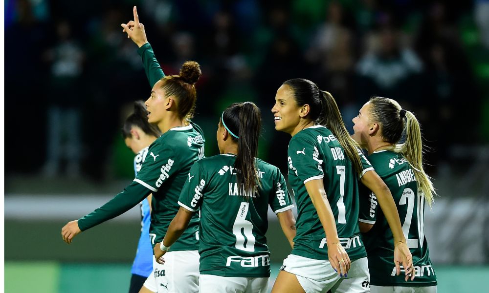 CAMPEONATO BRASILEIROD E FUTEBOL FEMININO DA SÉRIE A1 DE 2022. QUARATS DE FINAL. JOGO DE VOLTA. SEGUNDA PARTIDA. PALMEIRAS-SP. CLASSIFICADO. GRÊMIO-RS. ELIMINADO. SEMIFINAL. PALMEIRAS-SP. CONTRA. CORINTHIANS-SP. OU REAL BRASÍLIA-DF.